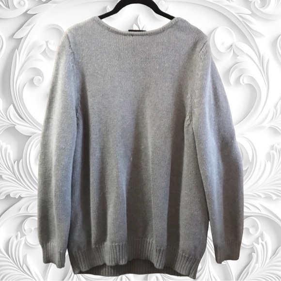 Lane Bryant Grey Deep V-Neck Sweater Size 18/20 - Picture 2 of 3